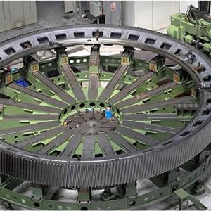 Φ16m數控滾齒機